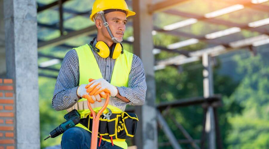 Professional gutter cleaning in Garrett, PA